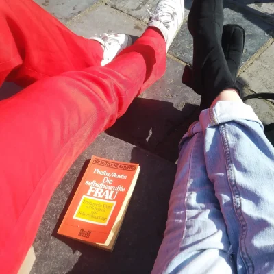 hoihoidieselbstbewusstefrau1.jpg